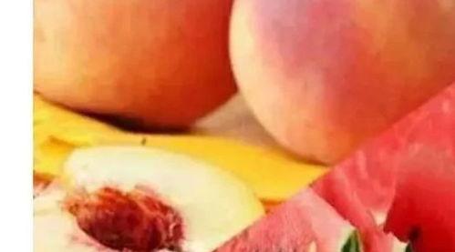 吃瓜窗外有桃,吃瓜者的闲适时光